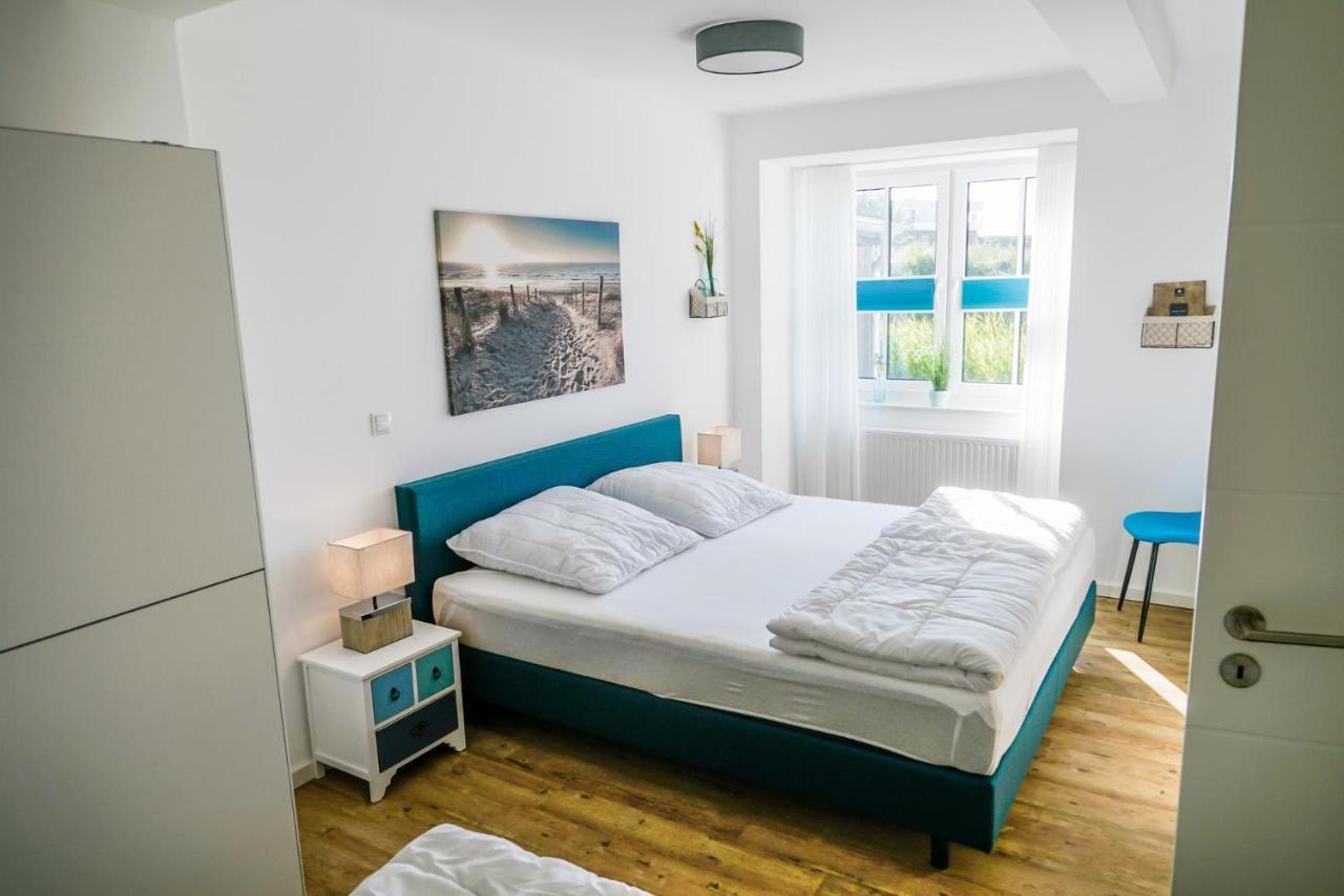 Ferienwohnung 4 "Gut Tossens" エクステリア 写真